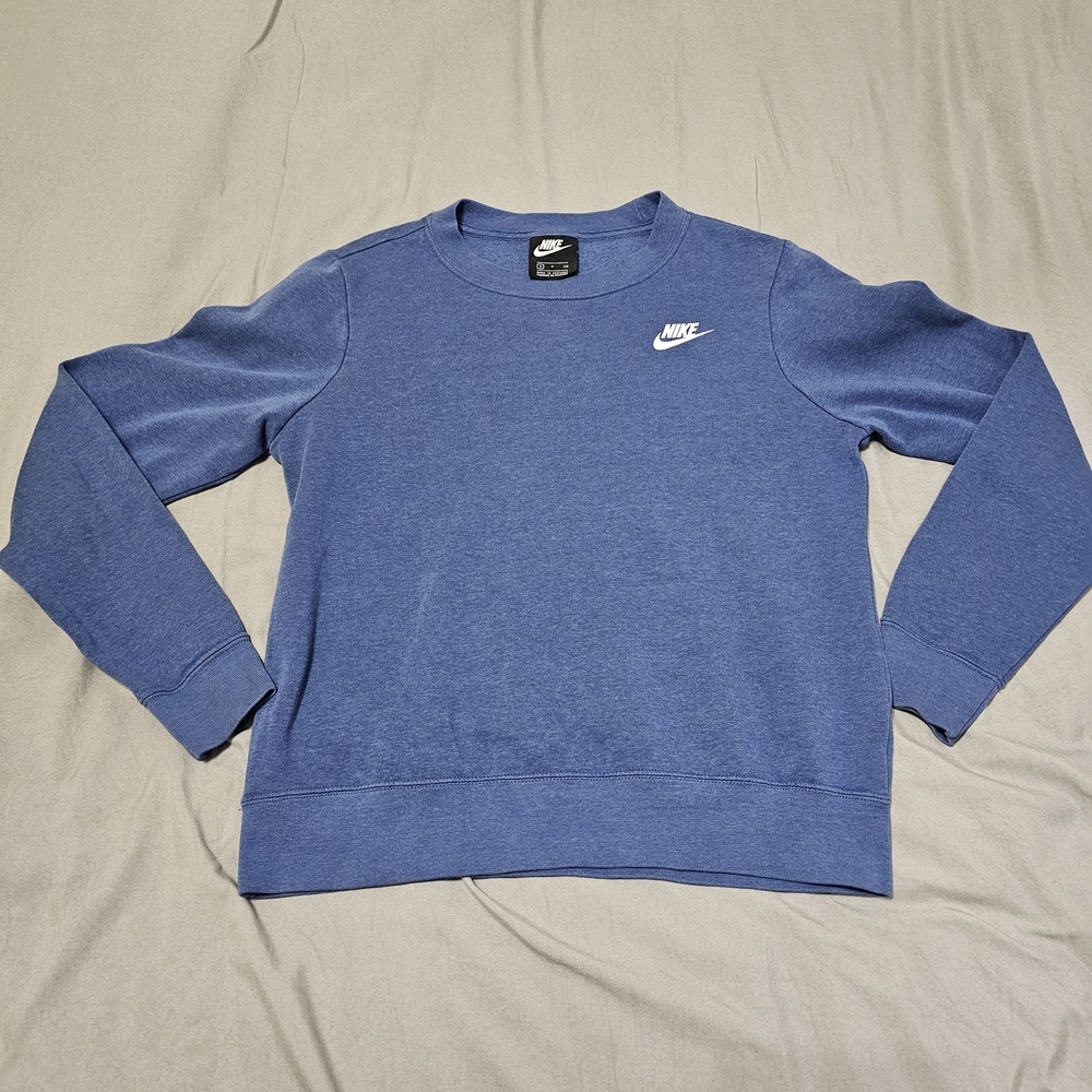 Nike Men's Blue Sweater